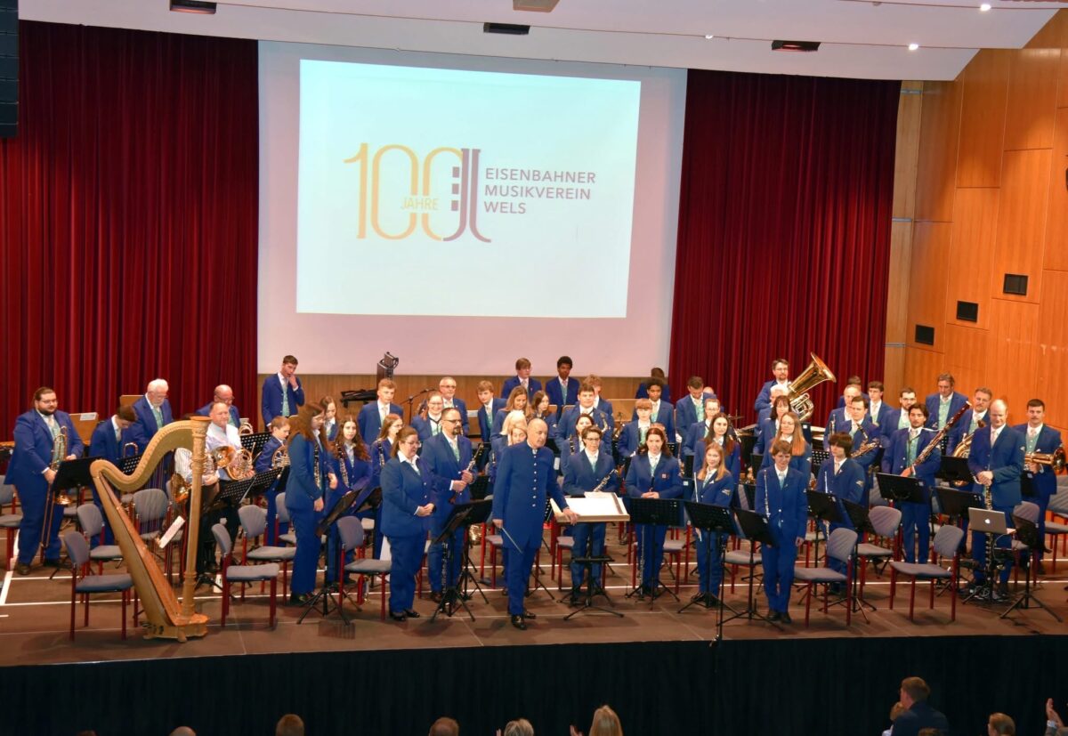 Festkonzert „100 Jahre EMV Wels“ und SARO Aufführung